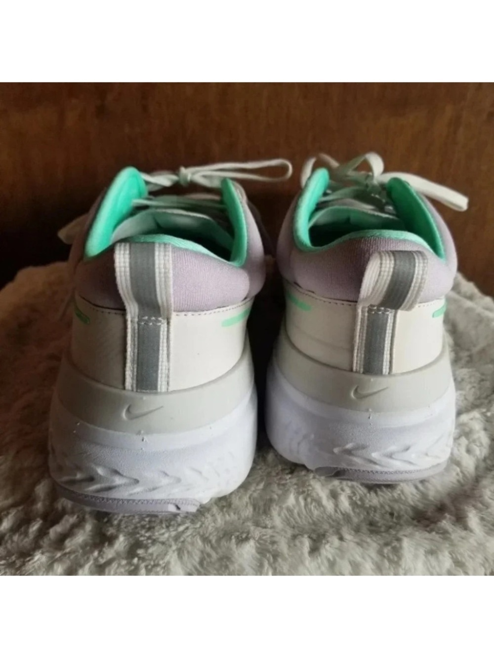 Nike Running React Miler 2 Sneakers Platinum Tint/Green Glow/White 8 - Picture 6 of 12